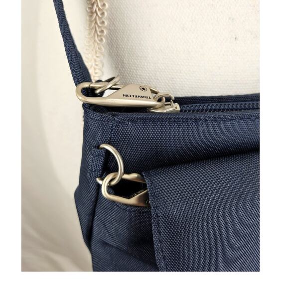 TRAVELON ANTI-THEFT CLASSIC MINI CROSSBODY – MIDNIGHT – RFID – LOCKING STRAPS - Picture 6 of 13